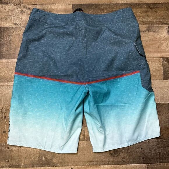 Rip Curl Men’s Size 32 Dawn Patrol Swim Trunk Blue Red Long with Side Pocket - Picture 2 of 9